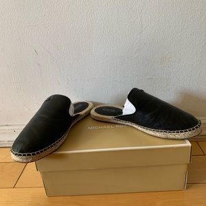 Michael Kors Hastings Slides